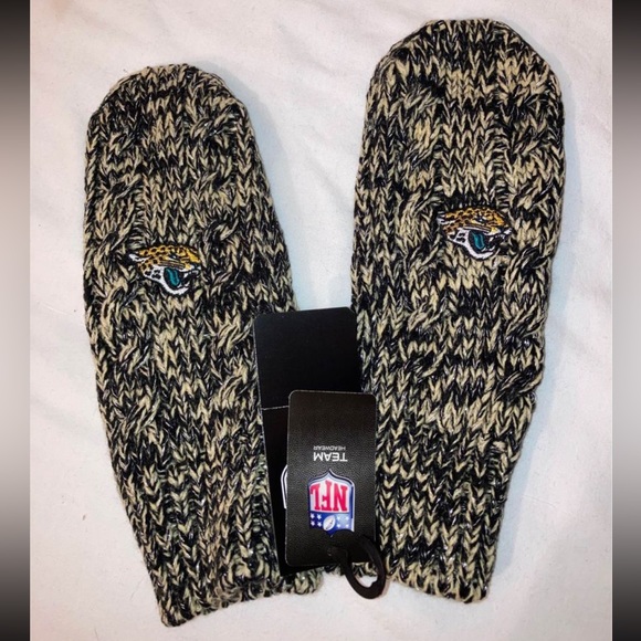 NFL Other - New w/ tag Jacksonville Jaguars Brilyn OTS NFL headwear Mitten Gloves Adult Size